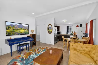 327 W Wilson #74, Costa Mesa, CA 92627 - Photo 2