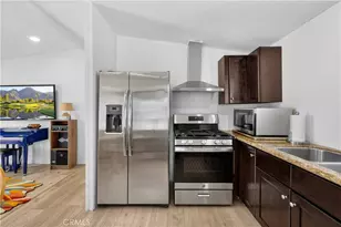 327 W Wilson, Costa Mesa, CA 92627 - Photo 8