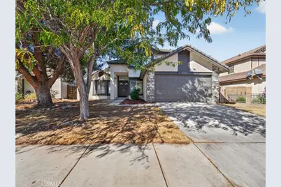 44529 Aspen Street, Lancaster, CA 93535 - Photo 1