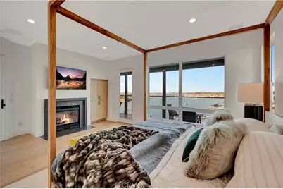 221 Carnation Avenue, Corona del Mar, CA 92625 - Photo 12