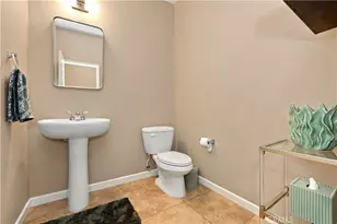 17074 Broken Rock Ct, Riverside, CA 92503 - Photo 32
