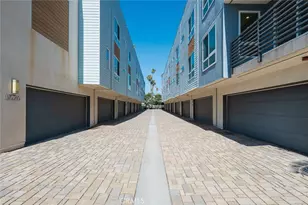 5627 Observation, Los Angeles, CA 90028 - Photo 38