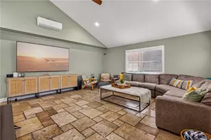 4 Velarde Ct, Rancho Santa Margarita, CA 92688 - Photo 2