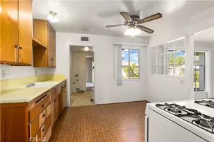 8805 Stardust Ln, Anaheim, CA 92804 - Photo 16