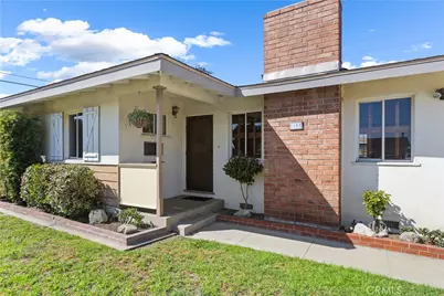 8805 Stardust Lane, Anaheim, CA 92804 - Photo 10