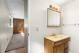 8805 Stardust Ln, Anaheim, CA 92804 - Photo 36