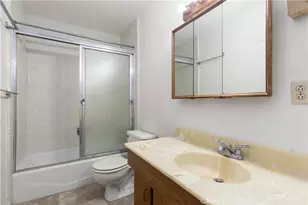 8805 Stardust Ln, Anaheim, CA 92804 - Photo 20