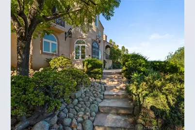 10827 Pacific View Road, Malibu, CA 90265 - Photo 6