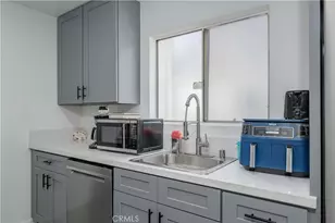 2803 S Fairview, Santa Ana, CA 92704 - Photo 10
