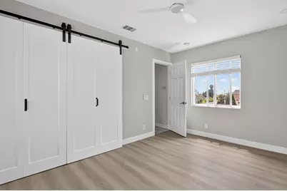 1010 W 19th, Costa Mesa, CA 92627 - Photo 20