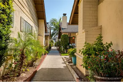 134 S Magnolia #19B, Anaheim, CA 92804 - Photo 26