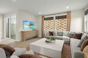 2014 Pyrenes Pl, Santa Paula, CA 93060 - Photo 8