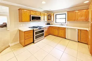 6041 Santa Barbara Ave, Garden Grove, CA 92845 - Photo 10