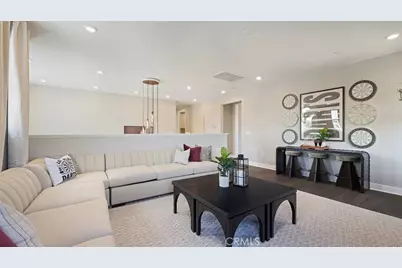 29802 Camino La Cumbre, Valencia, CA 91354 - Photo 26