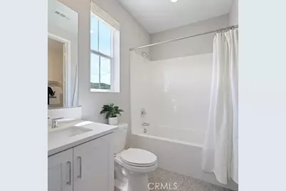 29802 Camino La Cumbre, Valencia, CA 91354 - Photo 24
