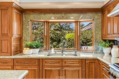 16931 Fairfield, Huntington Beach, CA 92649 - Photo 18