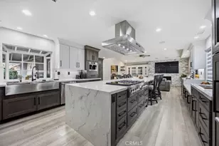 310 W Westway, Orange, CA 92865 - Photo 2