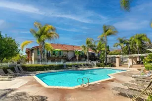 28 Blue Oak, Rancho Santa Margarita, CA 92688 - Photo 2