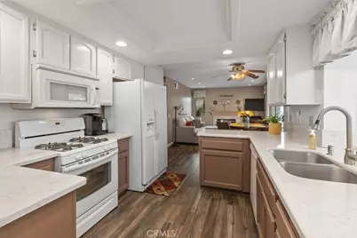 22760 Main Street, Grand Terrace, CA 92313 - Photo 14