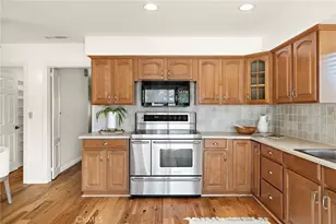 5421 Bonanza, Huntington Beach, CA 92649 - Photo 10