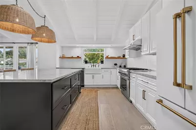 12561 Kenwood Lane, Tustin, CA 92780 - Photo 14