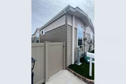 16444 Bolsa Chica Street #167, Huntington Beach, CA 92649 - Photo 6