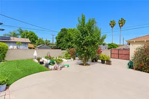 19417 Vanowen, Reseda, CA 91335 - Photo 14