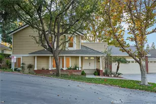 694 S Gentry, Anaheim, CA 92807 - Photo 2