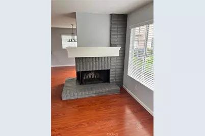 74 Woodleaf, Irvine, CA 92614 - Photo 4