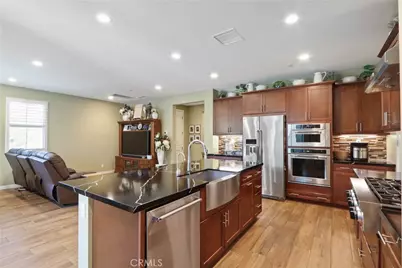 10902 Flora Park Way, Cypress, CA 90720 - Photo 8