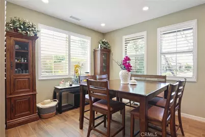 10902 Flora Park Way, Cypress, CA 90720 - Photo 6