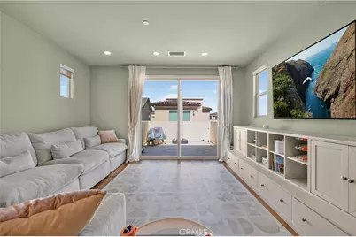 592 S Motif, Anaheim, CA 92805 - Photo 30