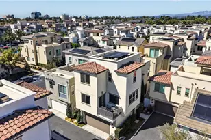 592 S Motif, Anaheim, CA 92805 - Photo 2