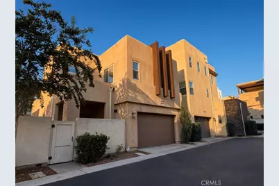 122 Interval, Irvine, CA 92618 - Photo 2