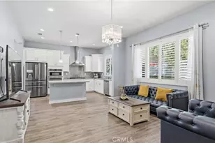 122 Interval, Irvine, CA 92618 - Photo 8