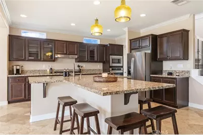 15415 Nikolai Lane, Fontana, CA 92336 - Photo 10