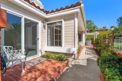 28131 Alava, Mission Viejo, CA 92692 - Photo 6