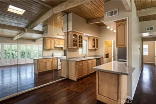 2516 Bayside Dr, Newport Beach, CA 92625 - Photo 8