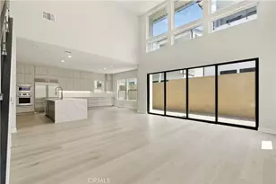 133 Apron, Irvine, CA 92618 - Photo 4
