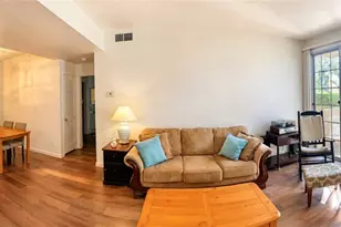 24125 Del Monte, Valencia, CA 91355 - Photo 2