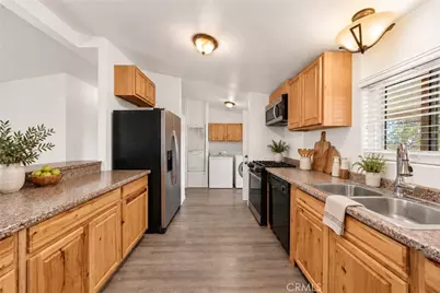 24260 Minton, Homeland, CA 92548 - Photo 16