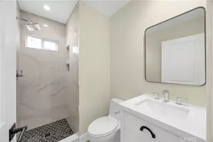 806 W Balboa Blvd, Newport Beach, CA 92661 - Photo 24