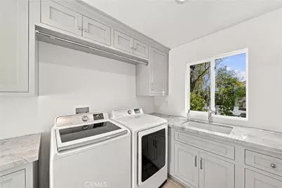 16001 Santa Barbara, Huntington Beach, CA 92649 - Photo 22