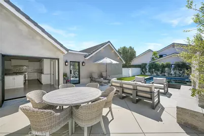 16001 Santa Barbara, Huntington Beach, CA 92649 - Photo 4