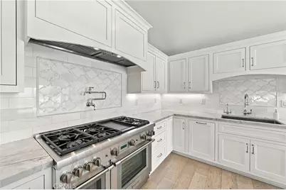 16001 Santa Barbara, Huntington Beach, CA 92649 - Photo 8