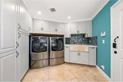 18352 Cerro Villa, Villa Park, CA 92861 - Photo 38