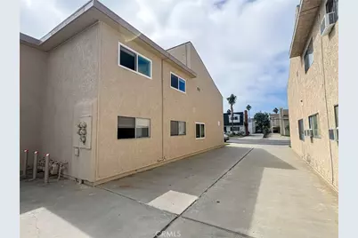 16672 Dolores Lane, Huntington Beach, CA 92649 - Photo 6