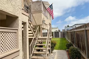 16672 Dolores Ln, Huntington Beach, CA 92649 - Photo 2