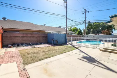 9002 Marlene Avenue, Garden Grove, CA 92841 - Photo 20
