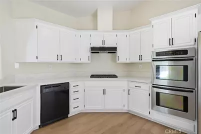 25810 Browning Place, Stevenson Ranch, CA 91381 - Photo 14
